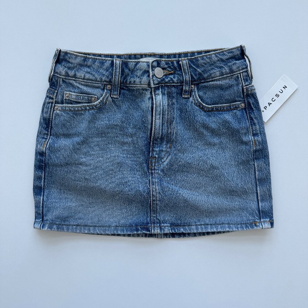Pacsun Women's Bella Medium Indigo Mid Rise Denim Mini Skirt